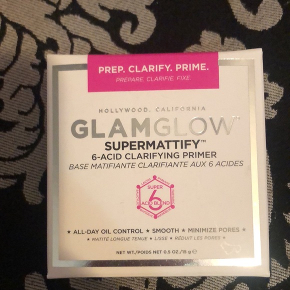 NIB Glam Glow Bundle - Picture 2 of 6